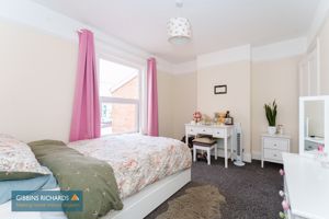 Bedroom- click for photo gallery